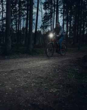 Мультифонарь Armytek Wizard C2 WR Magnet USB, белый и красный свет, изображение 7